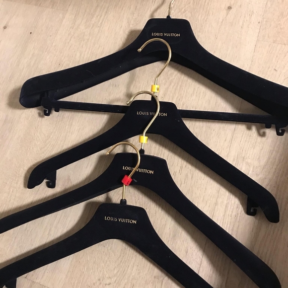 Louis Vuitton Garment Clothes Hangers #1 - Picture 5 of 7